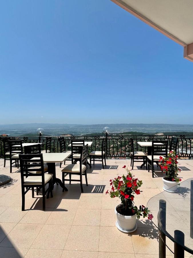 --Hotel Deal-- Rooms With Castle View Kruje Exterior photo
